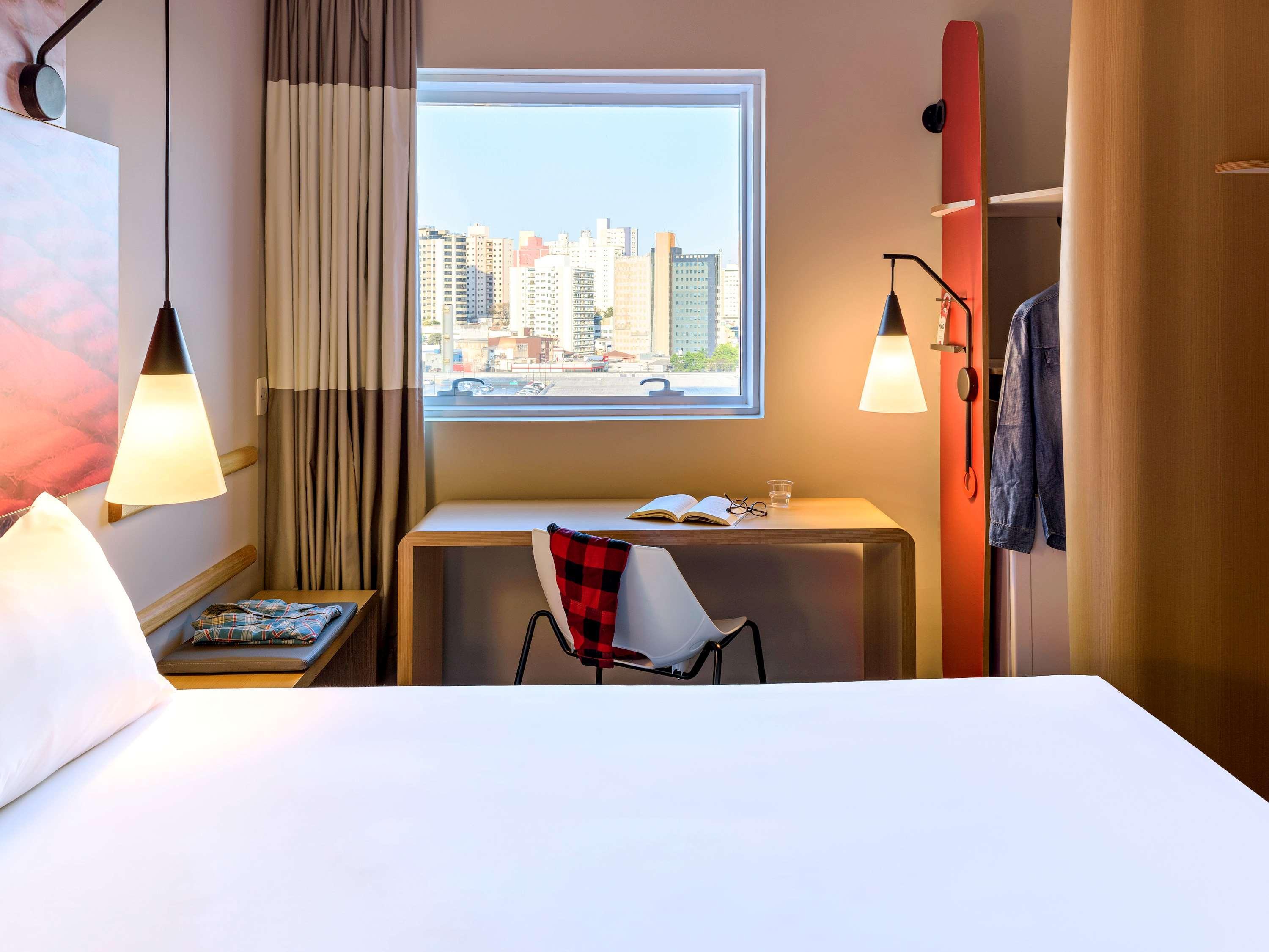 Отель Ibis Сан-Бернарду-ду-Кампу Экстерьер фото